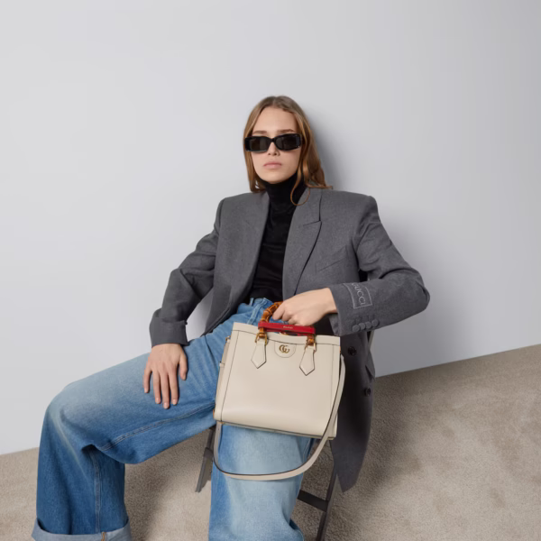Gucci Diana Medium Tote – Bamboo Handles - Image 3