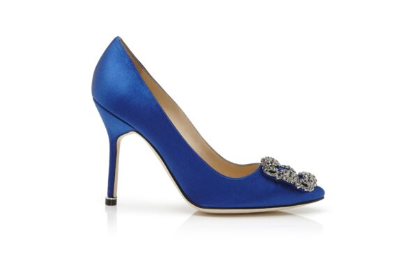 Manolo Blahnik Hangisi 90 Satin Pumps – Royal Blue - Image 4
